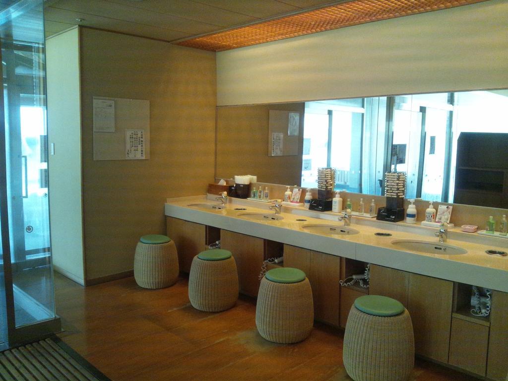 Hirugami Grand Hotel Tenshin Ачи Екстериор снимка